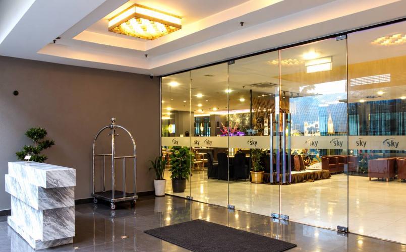 Slideshow – Lobby 4